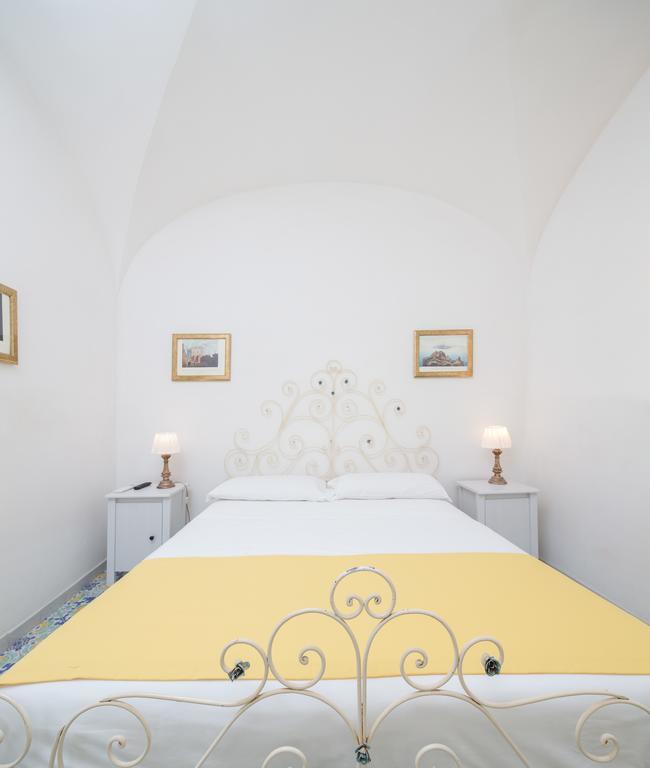 קאפרי Marlin Guest House חדר תמונה